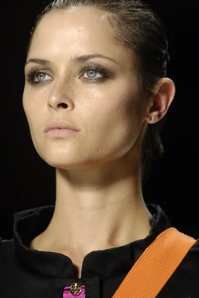 Look 30